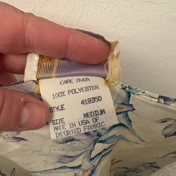 Vintage Floral Camisole in Cream and Multicolor - Picture 4 of 6